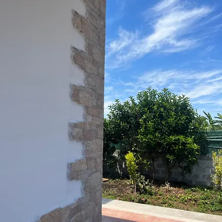 Giardino Di Chiara Al Mare * 토레 리날다